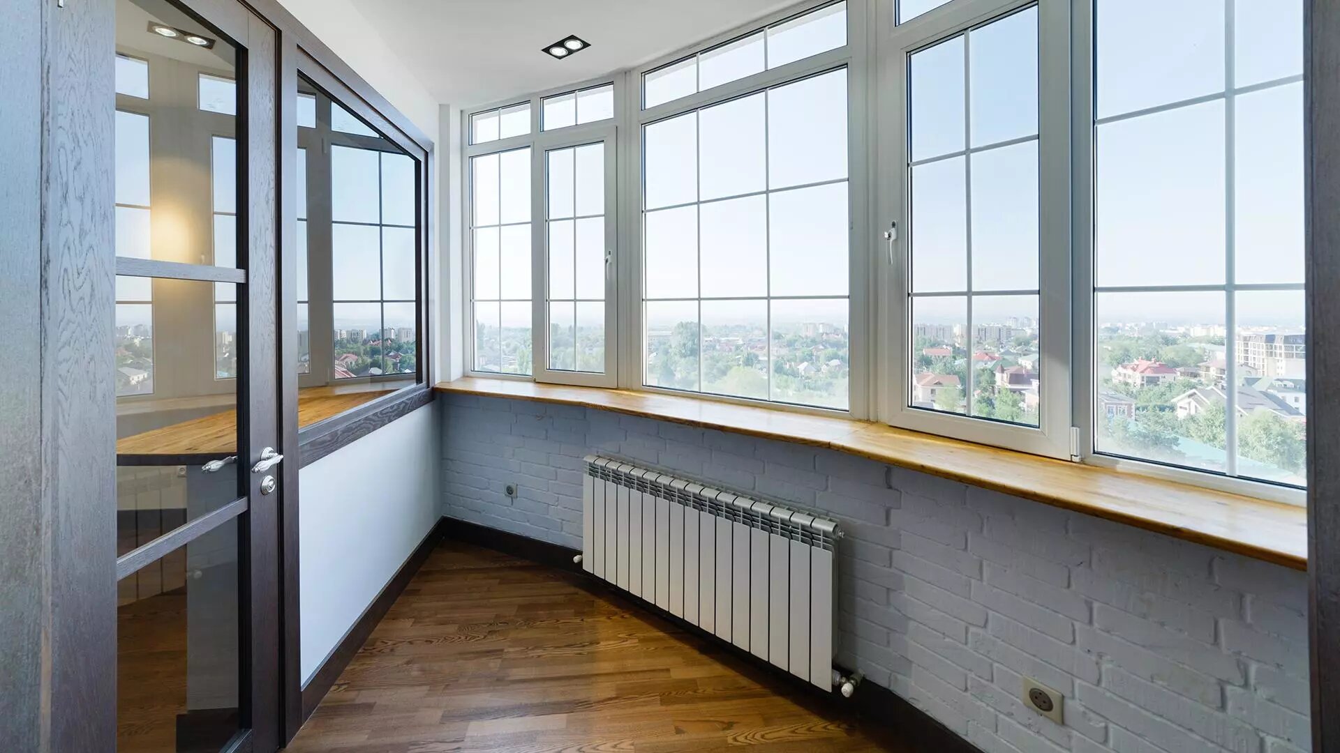 Остекление балкона